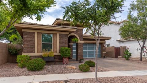 2954 E Patrick St, Gilbert, AZ 85295 photo 4
