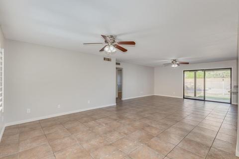 4126 E Windrose Dr, Phoenix, AZ 85032 photo 4