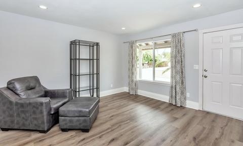 2719 E John Cabot Rd, Phoenix, AZ 85032 photo 2