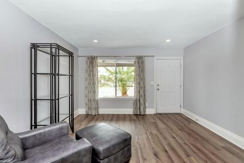2719 E John Cabot Rd, Phoenix, AZ 85032 photo 4
