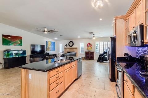 525 E Helena Dr, Phoenix, AZ 85022 photo 9