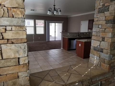 8728 E Lakeview Ave, Mesa, AZ 85209 photo 5