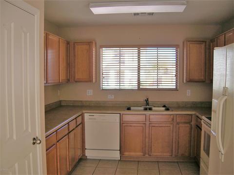 3027 E Santa Rosa Dr, Gilbert, AZ 85234 photo 2