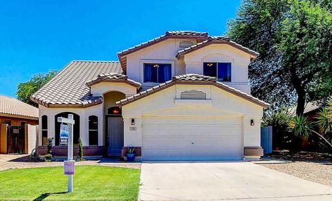 1731 E Morgan Ct, Gilbert, AZ 85295 photo 1
