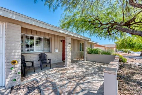 2626 E Cinnabar Ave, Phoenix, AZ 85028 photo 2