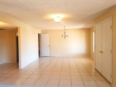 4122 E Winnetka Dr, Phoenix, AZ 85044 photo 2