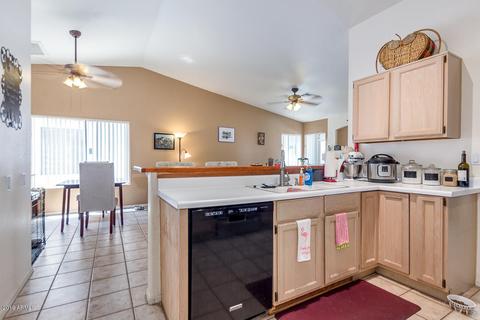 3232 E Rosemonte Dr, Phoenix, AZ 85050 photo 11