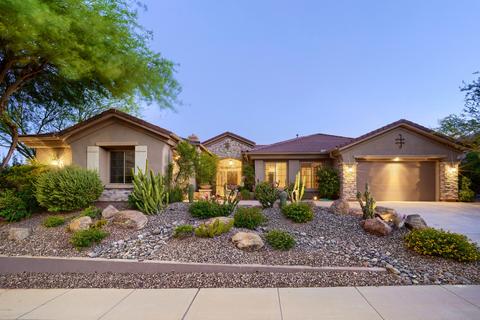 1641 W Silver Pine Dr, Phoenix, AZ 85086 photo 2