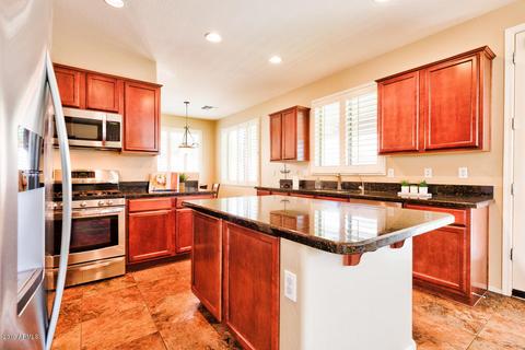3405 E Merlot St, Gilbert, AZ 85298 photo 2
