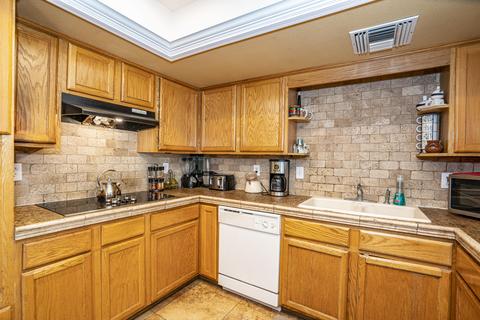 7922 E Gale Ave, Mesa, AZ 85209 photo 9