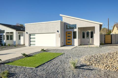 2208 N 28th St, Phoenix, AZ 85008 photo 1