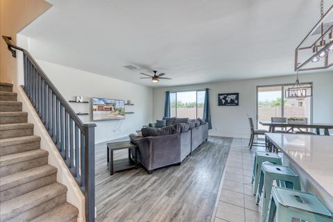 7407 S 12th Dr, Phoenix, AZ 85041 photo 8