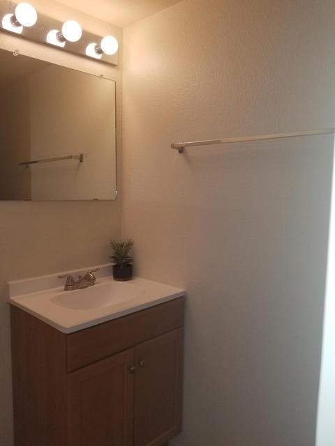 2424 E Tracy Ln #4, Phoenix, AZ 85032 photo 3