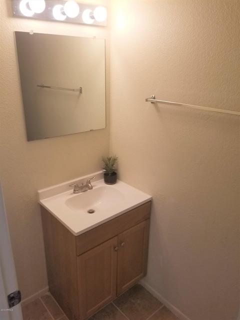 2424 E Tracy Ln #4, Phoenix, AZ 85032 photo 4