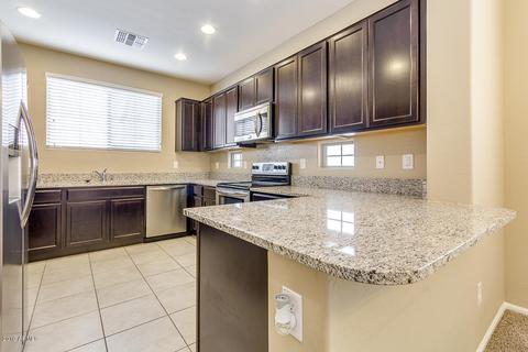 2012 N 77th Ln, Phoenix, AZ 85035 photo 11