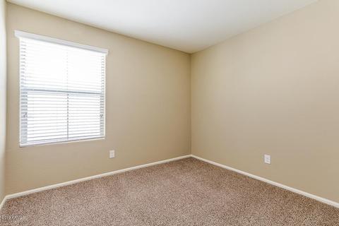 2012 N 77th Ln, Phoenix, AZ 85035 photo 27