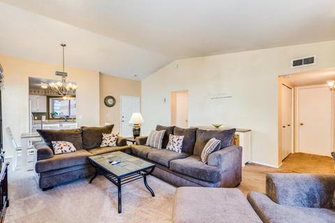 718 E Sack Dr, Phoenix, AZ 85024 photo 7
