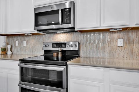 22872 W Moonlight Path, Buckeye, AZ 85326 photo 8