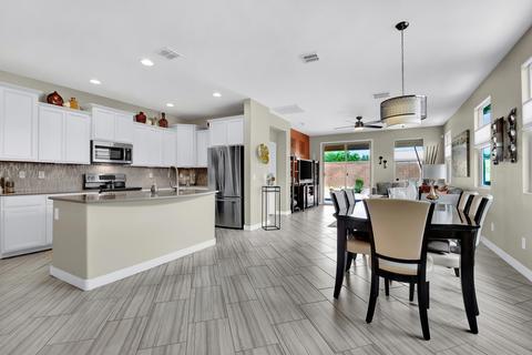 22872 W Moonlight Path, Buckeye, AZ 85326 photo 4