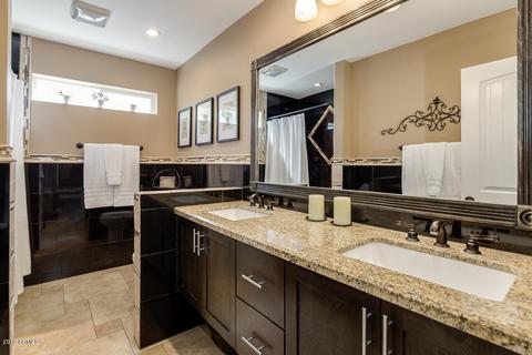 111 E Moon Valley Dr, Phoenix, AZ 85022 photo 29
