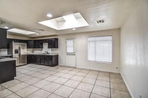 4725 W Mitchell Dr, Phoenix, AZ 85031 photo 10
