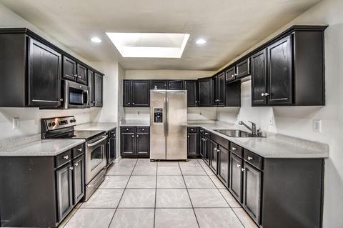 4725 W Mitchell Dr, Phoenix, AZ 85031 photo 5