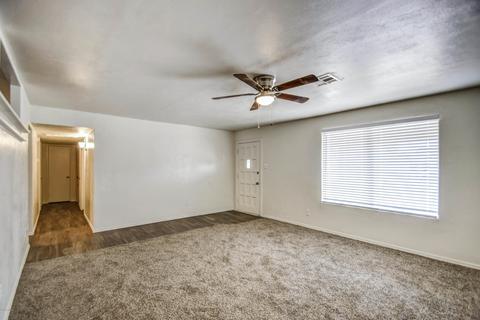 4834 N 68th Dr, Phoenix, AZ 85033 photo 6
