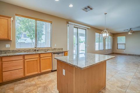 872 E Ivanhoe Ct, Gilbert, AZ 85295 photo 6