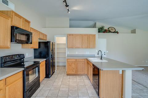 2921 E Morgan Dr, Gilbert, AZ 85295 photo 15
