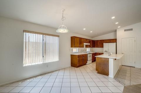 3420 E Kristal Way, Phoenix, AZ 85050 photo 31