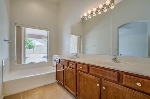 3420 E Kristal Way, Phoenix, AZ 85050 photo 36