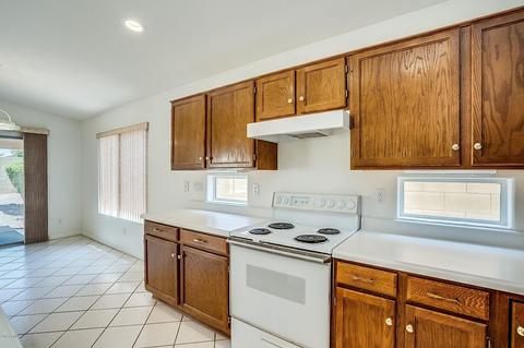 3420 E Kristal Way, Phoenix, AZ 85050 photo 34