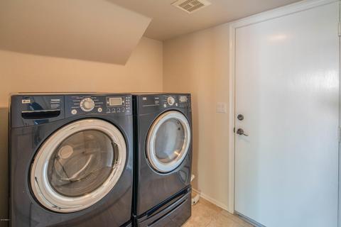 2921 E Blackhawk Dr, Phoenix, AZ 85050 photo 8