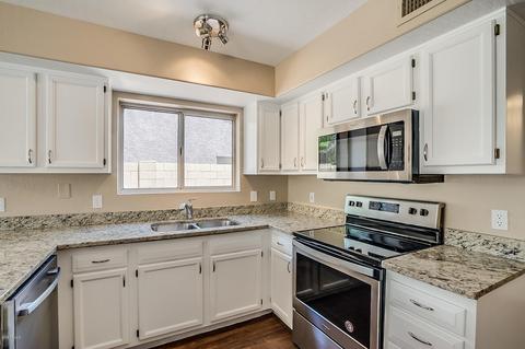 152 S Abalone Dr, Gilbert, AZ 85233 photo 6