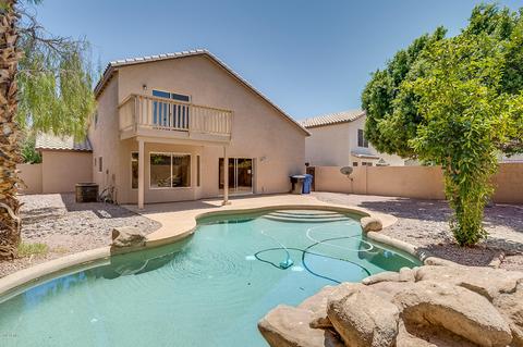 152 S Abalone Dr, Gilbert, AZ 85233 photo 2