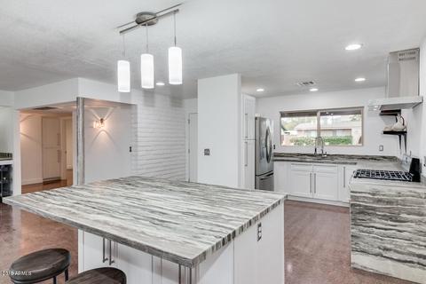 3820 E Cortez St, Phoenix, AZ 85028 photo 1