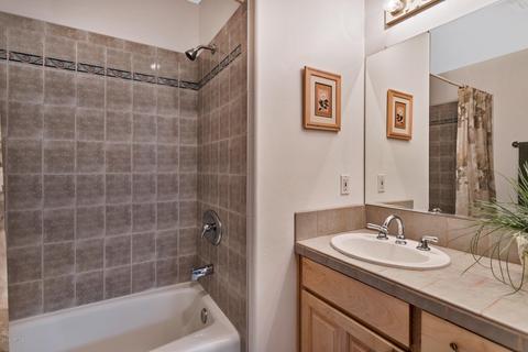 2112 E Freeport Ln, Gilbert, AZ 85234 photo 21