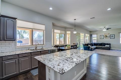 4355 E Carriage Way, Gilbert, AZ 85297 photo 10