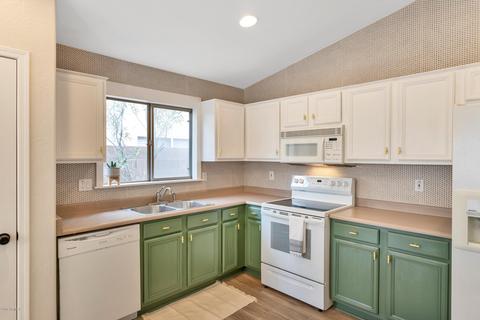 2732 E Gary Way, Phoenix, AZ 85042 photo 4