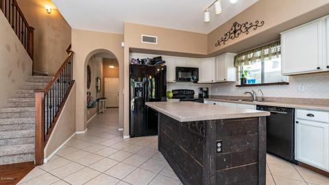 4204 E Sandy Way, Gilbert, AZ 85297 photo 5