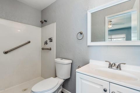 4452 E Belleview St, Phoenix, AZ 85008 photo 17