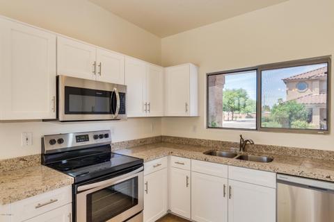 718 E Michigan Ave, Phoenix, AZ 85022 photo 3