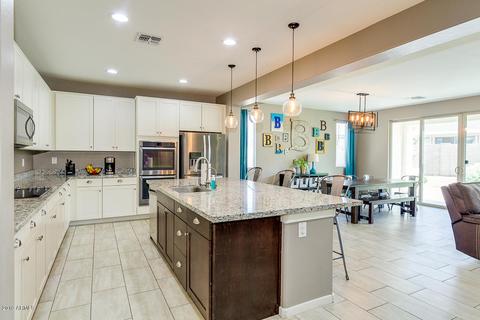 2817 E Pearl St, Mesa, AZ 85213 photo 12