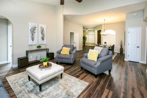 654 N Clancy --, Mesa, AZ 85207 photo 5