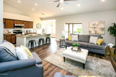 654 N Clancy --, Mesa, AZ 85207 photo 4