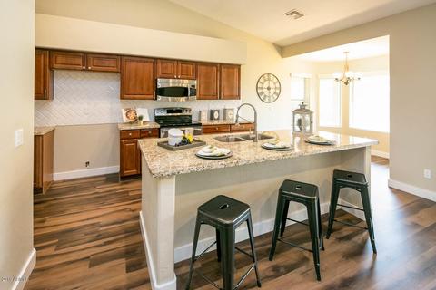 654 N Clancy --, Mesa, AZ 85207 photo 6