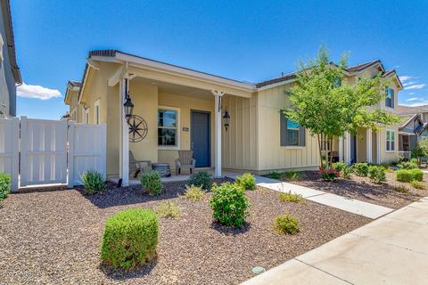 3844 E Robert St, Gilbert, AZ 85295 photo 2