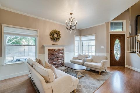 1554 E Beacon Dr, Gilbert, AZ 85234 photo 5