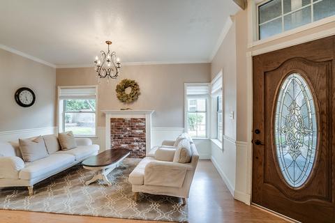 1554 E Beacon Dr, Gilbert, AZ 85234 photo 3