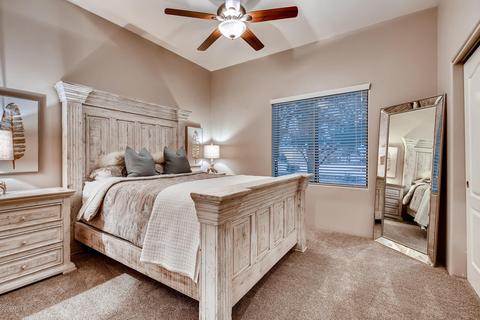 4220 E Sandra Ter, Phoenix, AZ 85032 photo 14